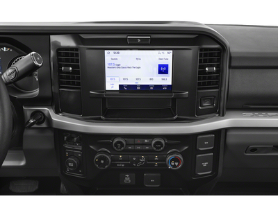 2025 Ford Super Duty F-350 SRW XLT