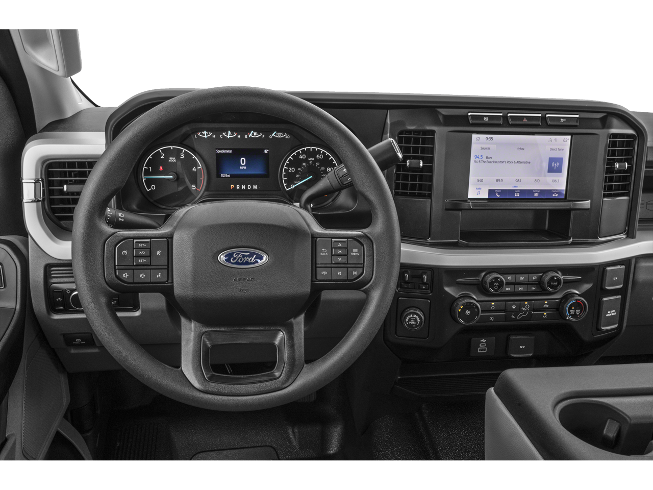 2027 Ford Super Duty F-350 SRW XLT