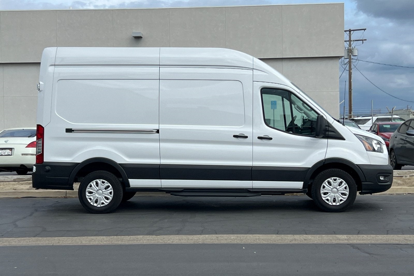 2023 Ford E-Transit-350 Base