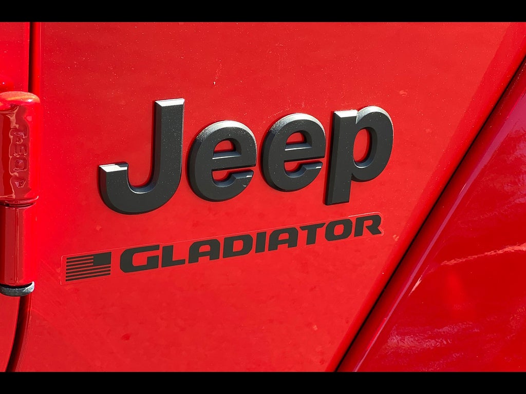 2025 Jeep Gladiator Sport