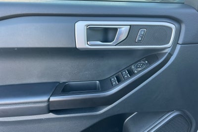 2021 Ford Explorer Base