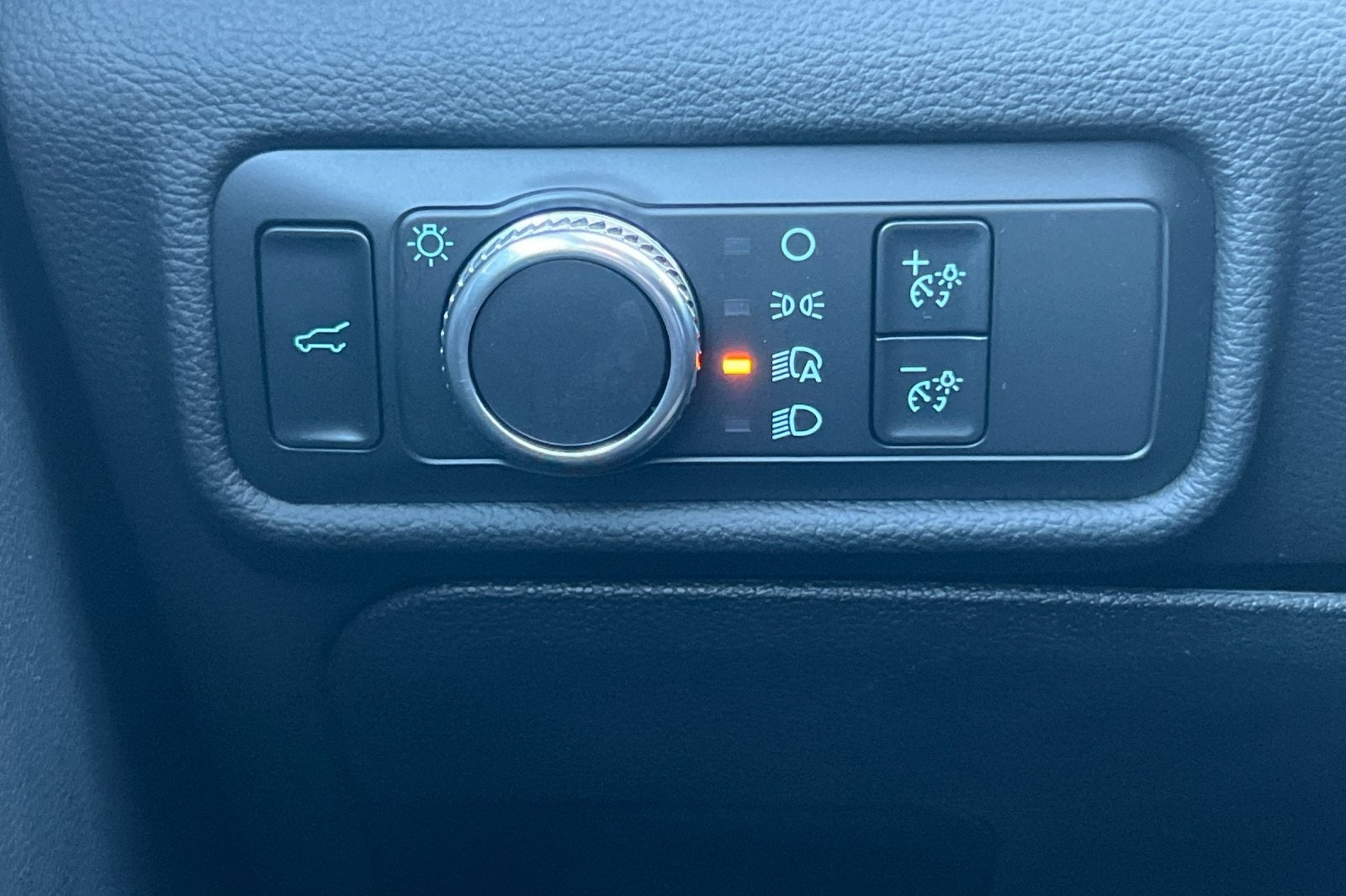 2021 Ford Explorer Base