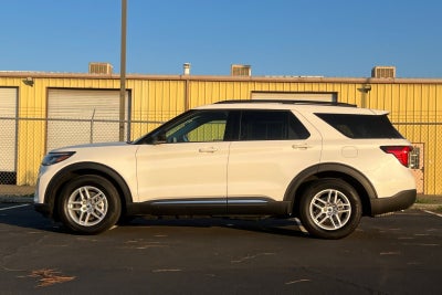 2025 Ford Explorer Active