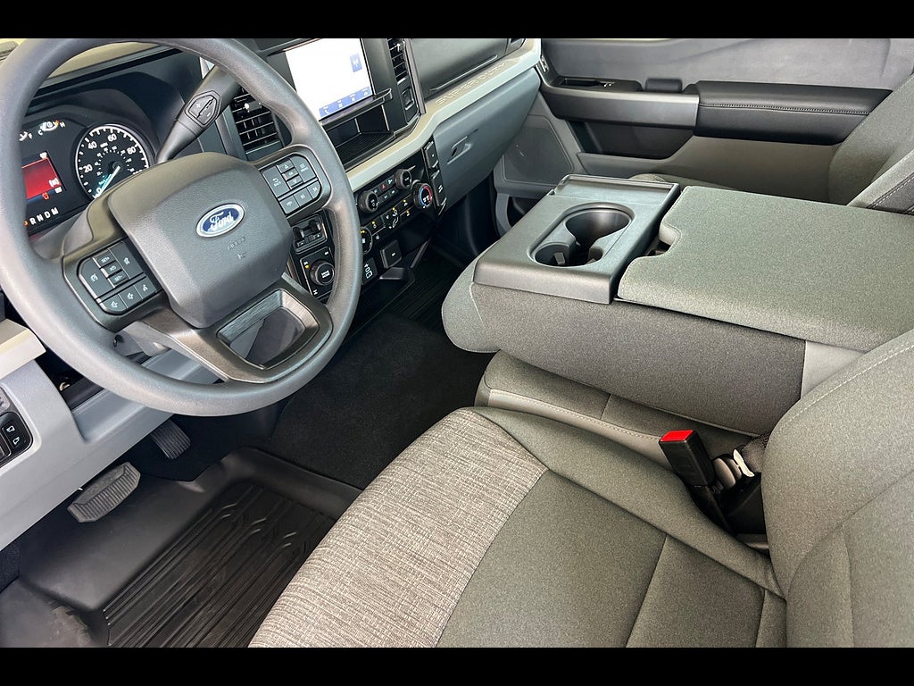 2025 Ford F-350 XLT