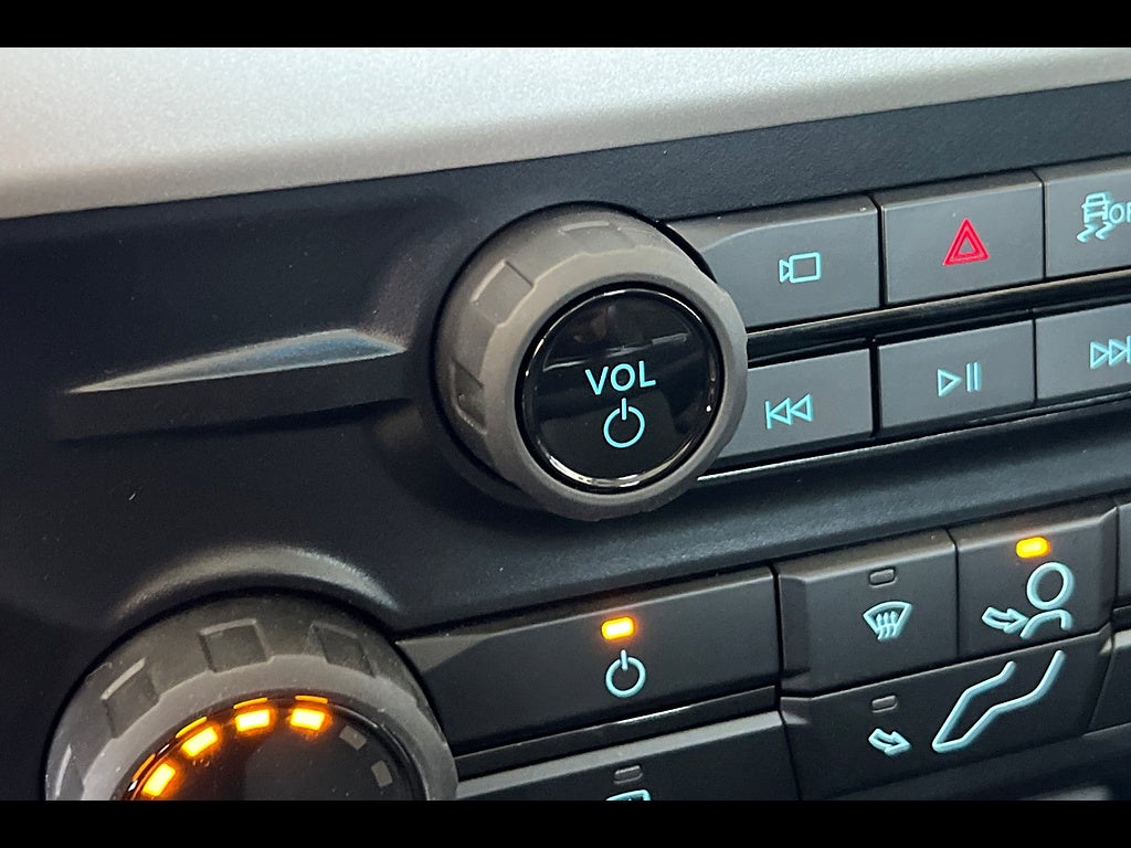 2025 Ford F-350 XLT