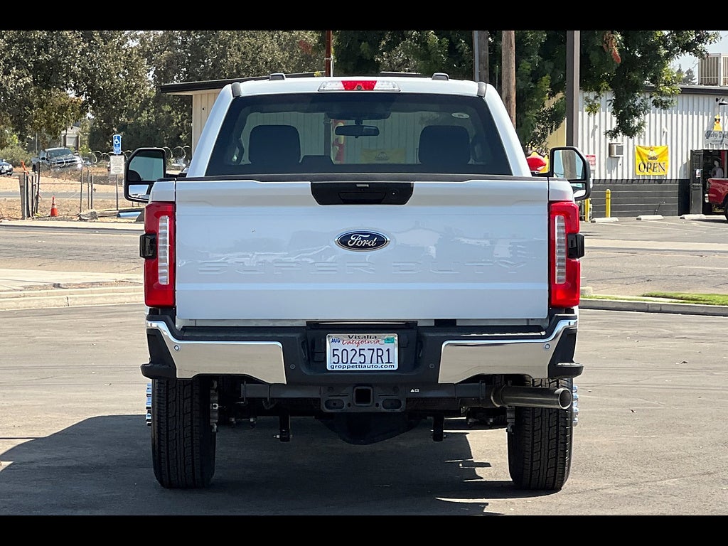 2025 Ford F-350 XLT