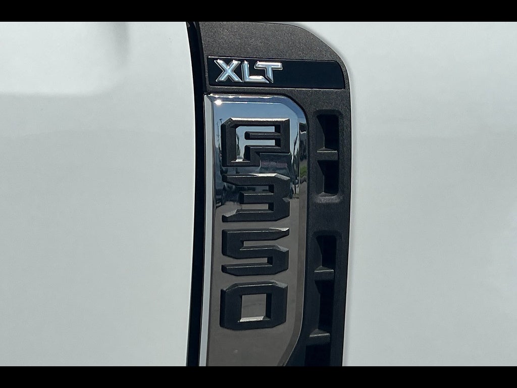 2025 Ford F-350 XLT