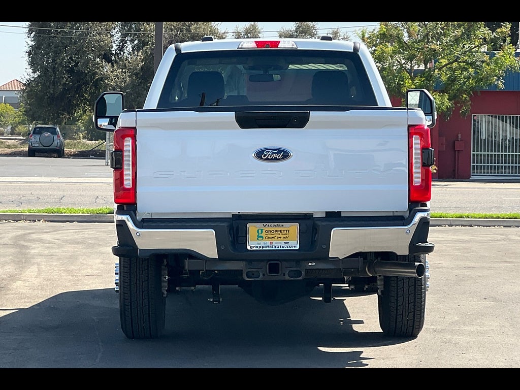2025 Ford F-350 XLT