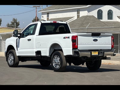 2025 Ford F-350 XLT