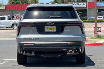 2024 Chevrolet Traverse LT