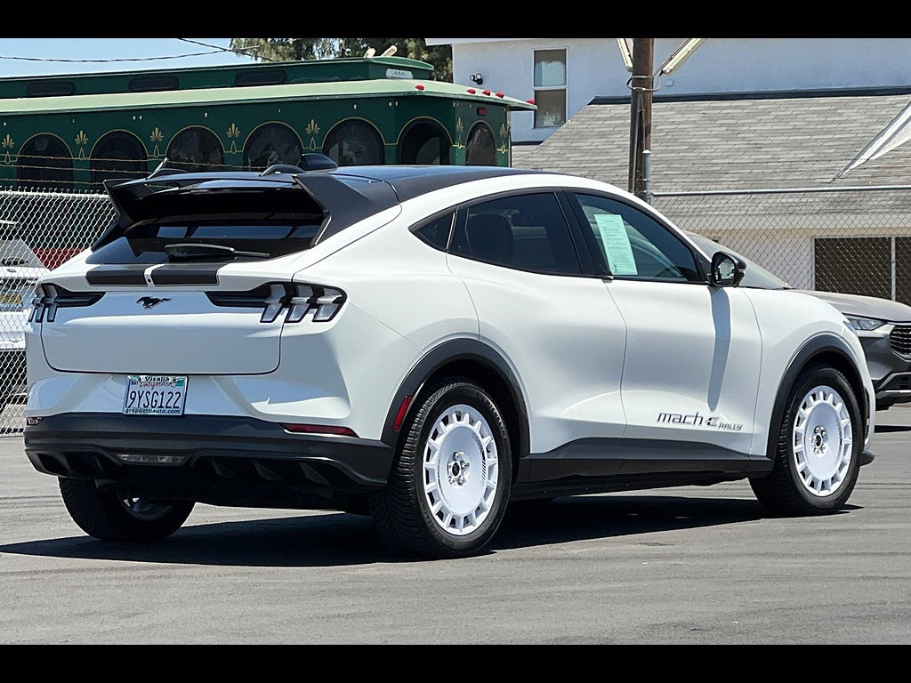 2025 Ford Mustang Mach-E GT