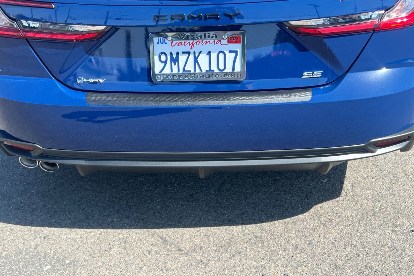 2025 Toyota Camry SE