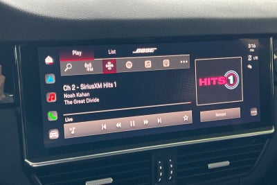 2023 Porsche Cayenne S Platinum Edition