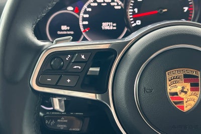 2023 Porsche Cayenne S Platinum Edition