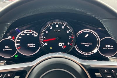 2023 Porsche Cayenne S Platinum Edition