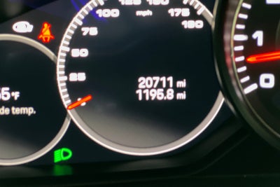 2023 Porsche Cayenne S Platinum Edition