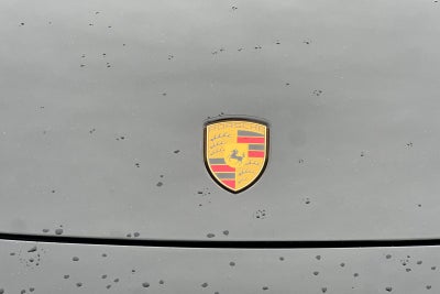 2023 Porsche Cayenne S Platinum Edition